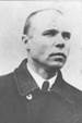 6 апреля 2023 г. Младший командир КЛУШИН Владимир Александрович (1900–1941) Предположительно погиб 17 августа 1941 года у деревни Клемятино под Ельней, где в мае 1991 г. были найдены его останки и медальон